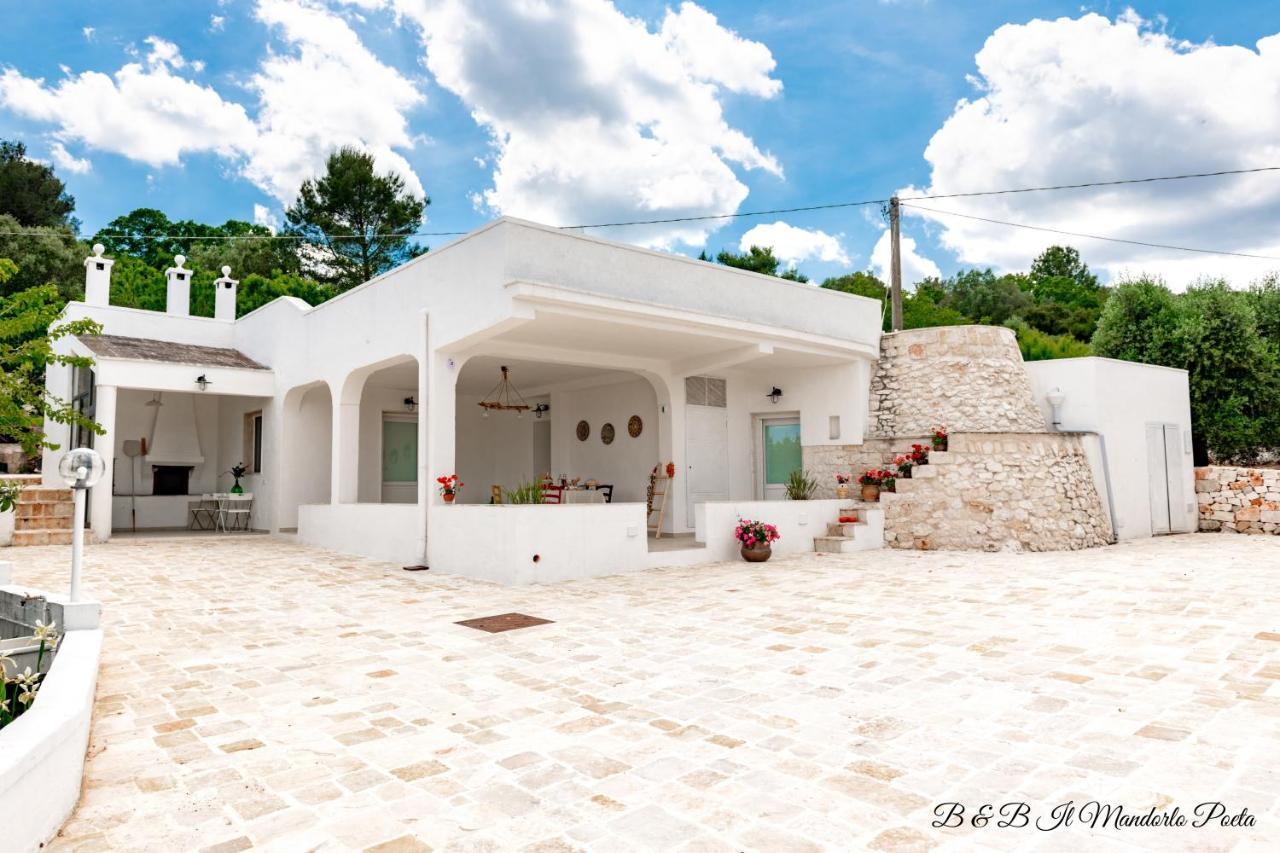 Il Mandorlo Poeta Bed & Breakfast ออสตูนี ภายนอก รูปภาพ