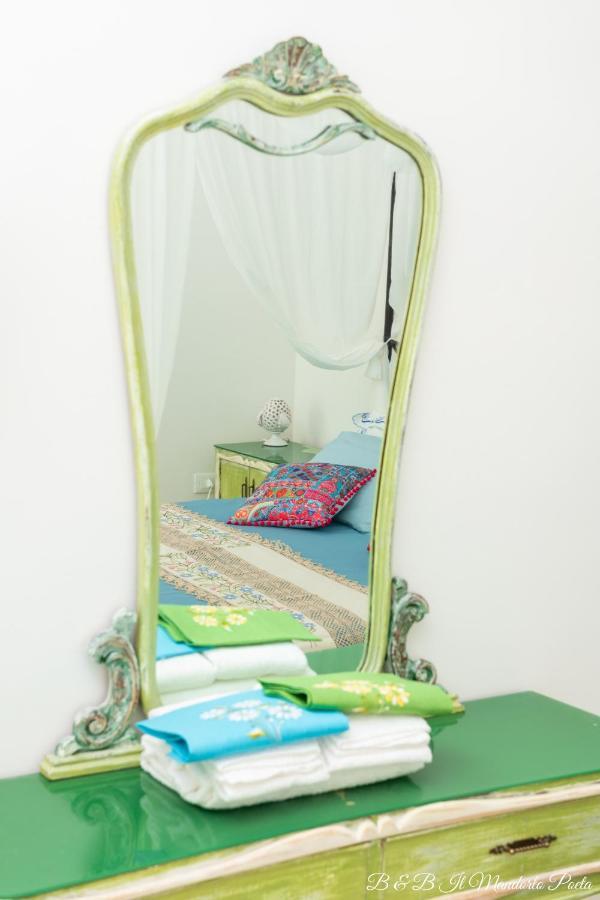 Il Mandorlo Poeta Bed & Breakfast ออสตูนี ภายนอก รูปภาพ