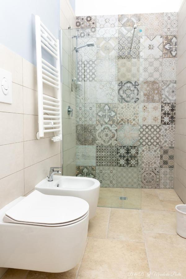 Il Mandorlo Poeta Bed & Breakfast ออสตูนี ภายนอก รูปภาพ